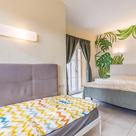 Gorgeous In * Dénia