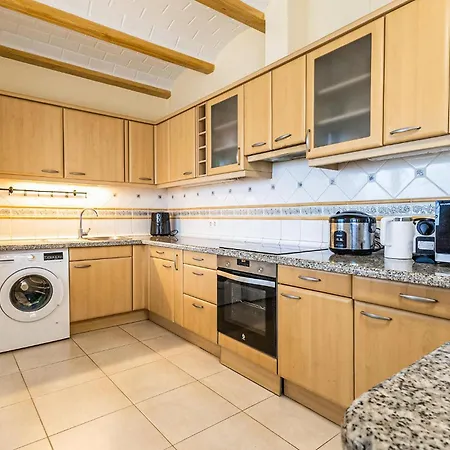 Ferienhaus Gorgeous In *