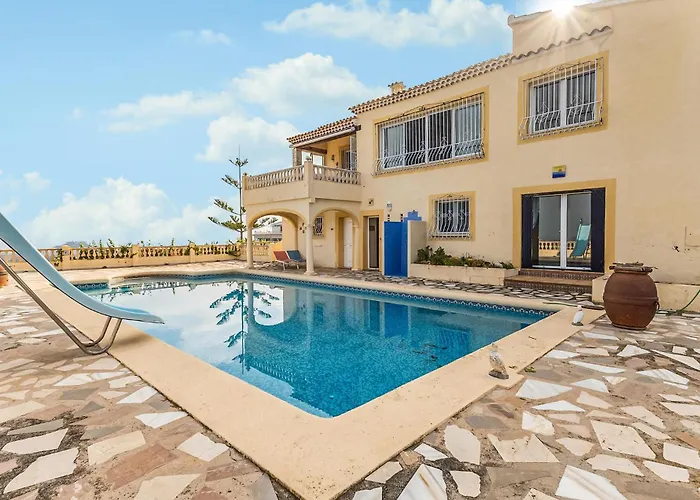 Gorgeous In Semesterbostad Denia