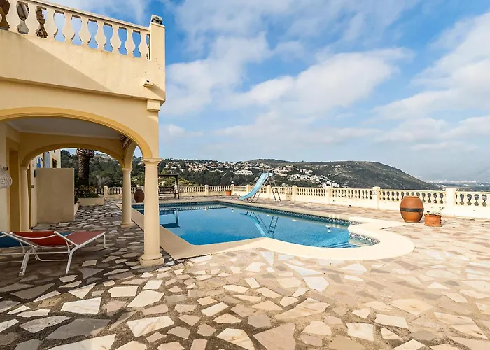 Gorgeous In Semesterbostad Denia